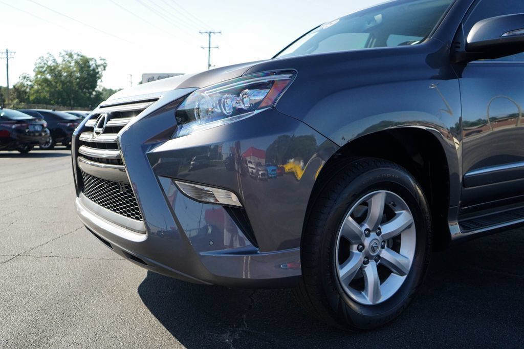 Used 2019 Lexus GX 460 w/ Navigation Package AWD/4WD image 19