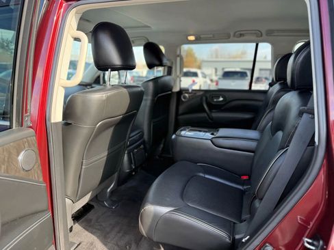 Used 2021 INFINITI QX80 Luxe w/ All-Season Package image 15