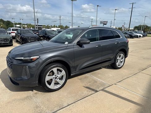 Used 2025 Audi Q5 Premium Plus w/ Premium Plus AWD/4WD image 5