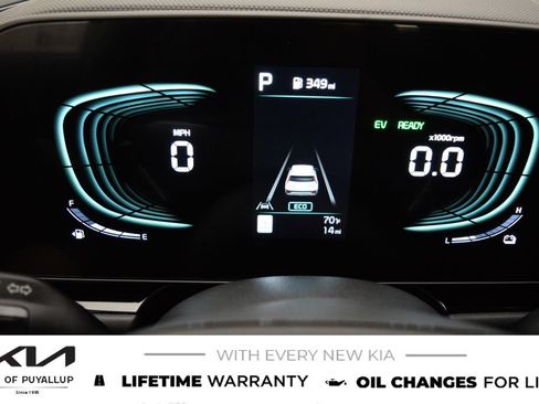 New 2026 Kia Niro EX FWD image 18