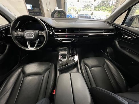 Used 2019 Audi Q7 3.0T Premium Plus w/ Premium Plus Package image 12