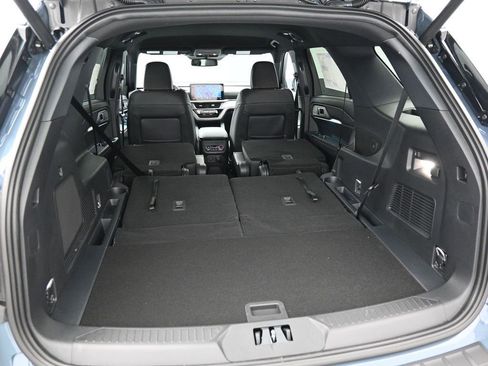 New 2026 Ford Explorer ST-Line image 23