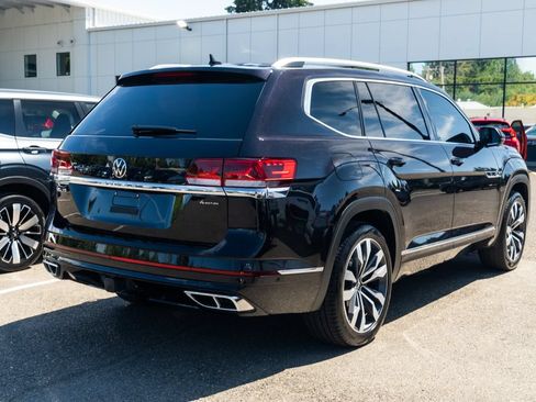 Used 2023 Volkswagen Atlas SEL Premium AWD/4WD image 6