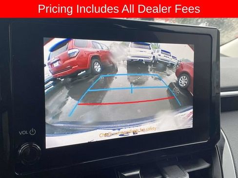 Used 2024 Toyota Corolla LE FWD image 30