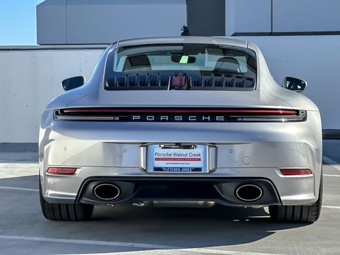 Used 2025 Porsche 911 Carrera image 7