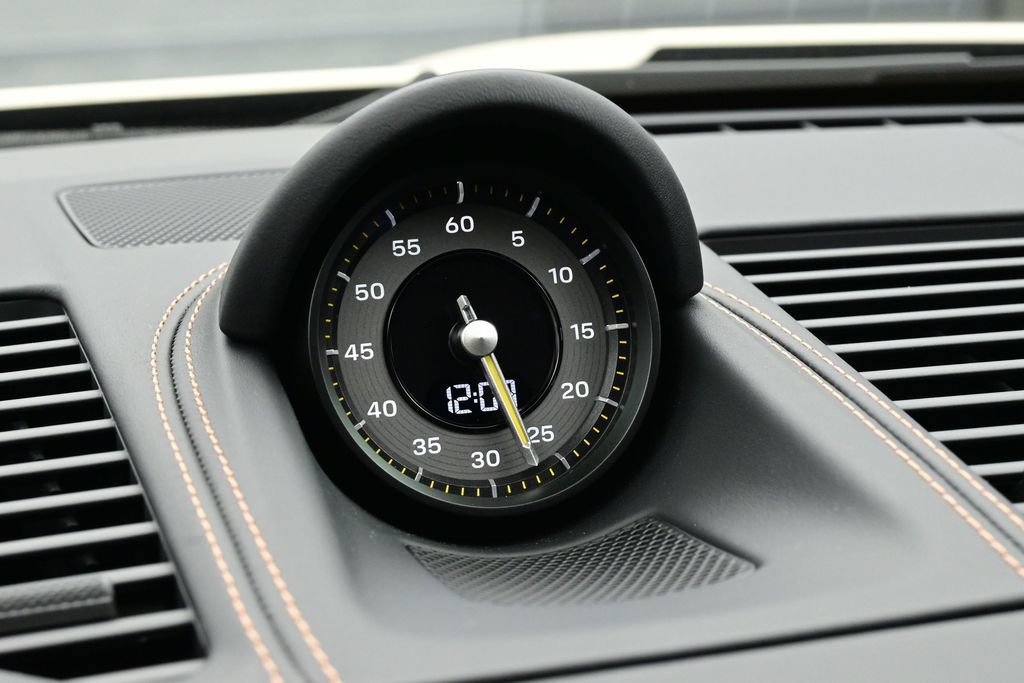 Certified 2026 Porsche 911 GT3 RWD image 12