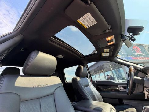 Used 2014 Ford F150 Platinum image 38