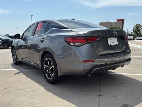 Used 2025 Nissan Sentra SV w/ All-Weather Package image 10