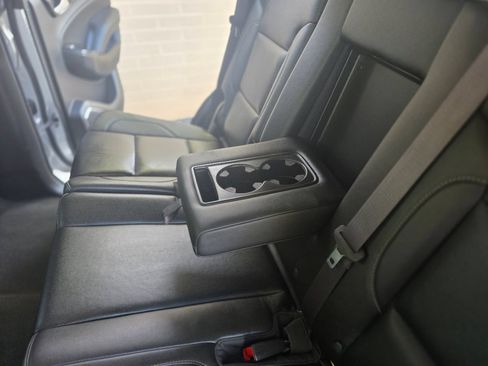 Used 2016 Chevrolet Tahoe LT AWD/4WD image 18