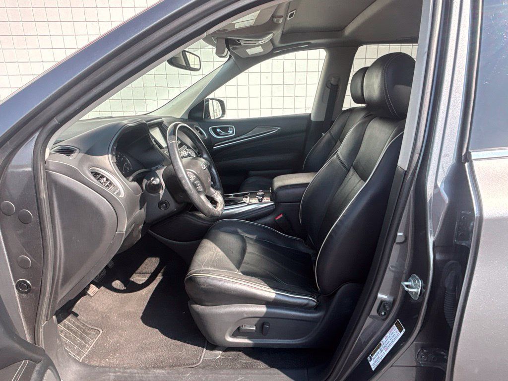 Used 2018 INFINITI QX60 Luxe AWD/4WD image 3