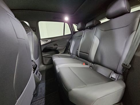 New 2026 Volkswagen ID.4 Pro S Plus image 20