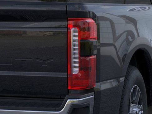 New 2026 Ford F350 Lariat image 42