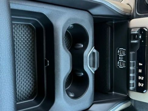 Used 2022 RAM 1500 Laramie image 24