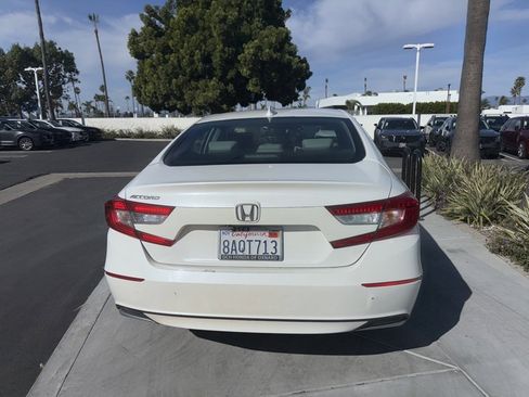 Used 2018 Honda Accord EX-L image 15