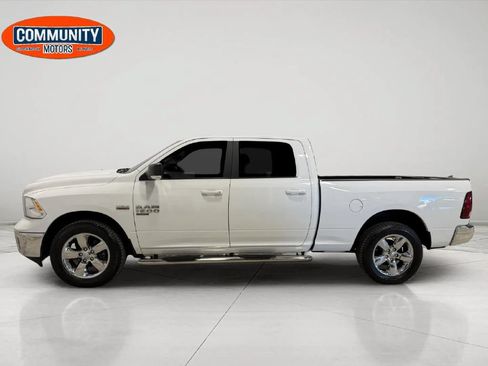 Used 2019 RAM 1500 Big Horn AWD/4WD image 3