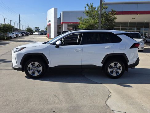 Certified 2024 Toyota RAV4 XLE w/ Convenience Package image 3