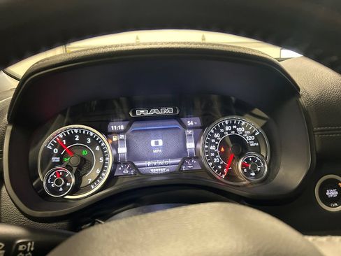 Used 2022 RAM 1500 Laramie AWD/4WD image 22