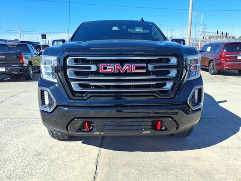 Used 2020 GMC Sierra 1500 AT4 w/ AT4 Premium Package image 2