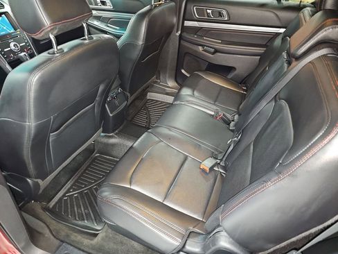 Used 2017 Ford Explorer Sport image 29