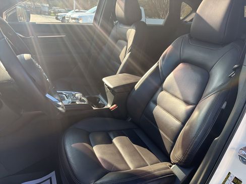 Used 2019 MAZDA CX-5 Signature image 23
