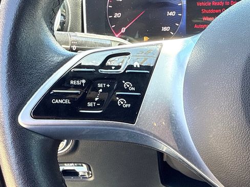 Used 2024 Mercedes-Benz C 300 Sedan image 32