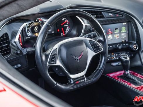 Used 2017 Chevrolet Corvette Z06 image 7
