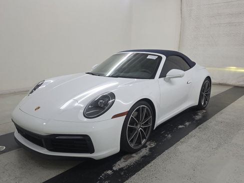Used 2023 Porsche 911 Carrera 4S w/ Premium Package AWD/4WD image 2