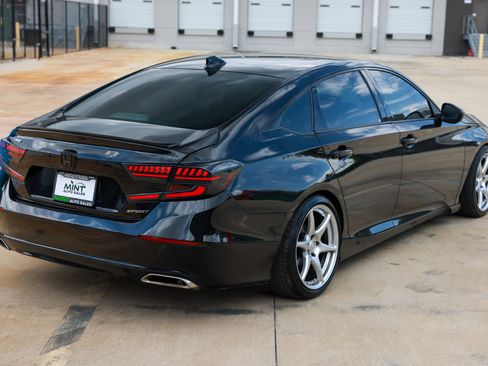 Used 2019 Honda Accord Sport image 18