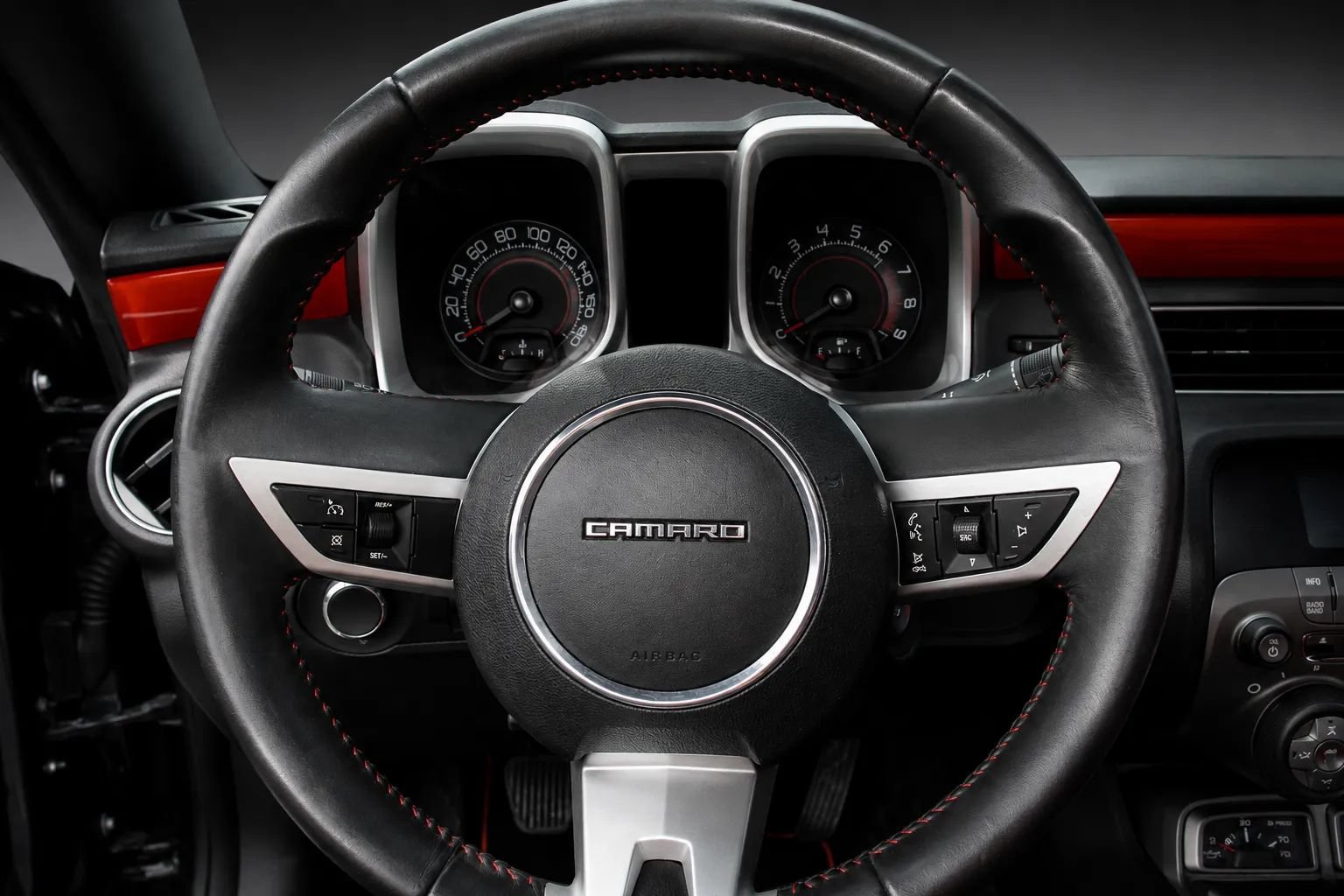 Used 2010 Chevrolet Camaro SS w/ LPO, Ground Effects Package RWD image 15