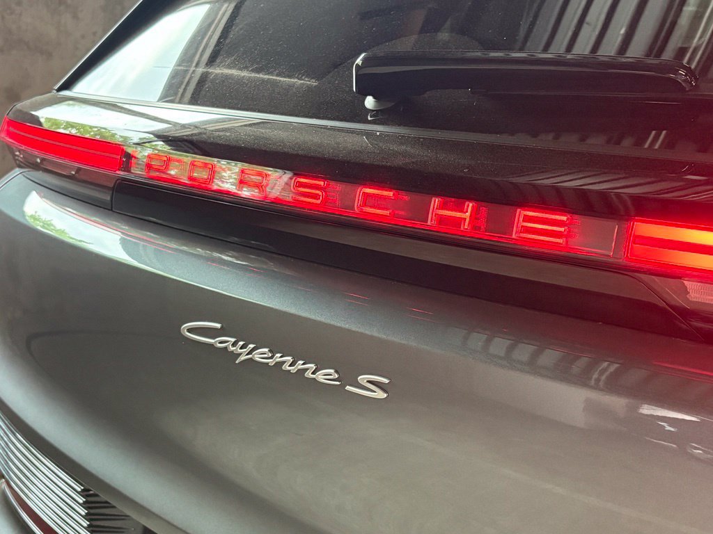 New 2026 Porsche Cayenne S AWD/4WD image 13