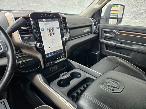 Used 2024 RAM 2500 Laramie AWD/4WD image 26