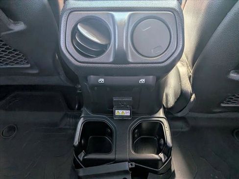 Used 2020 Jeep Gladiator Rubicon image 18