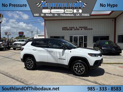Used 2025 Jeep Compass Trailhawk