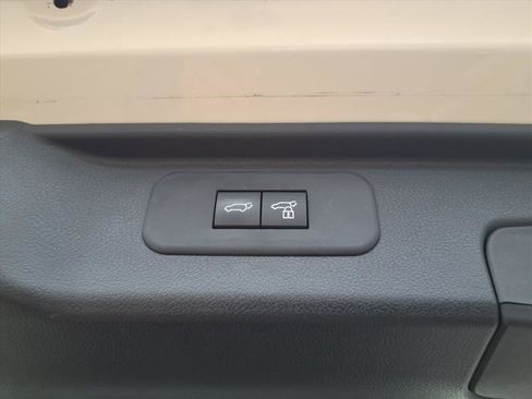 Used 2024 Toyota Grand Highlander Platinum image 6