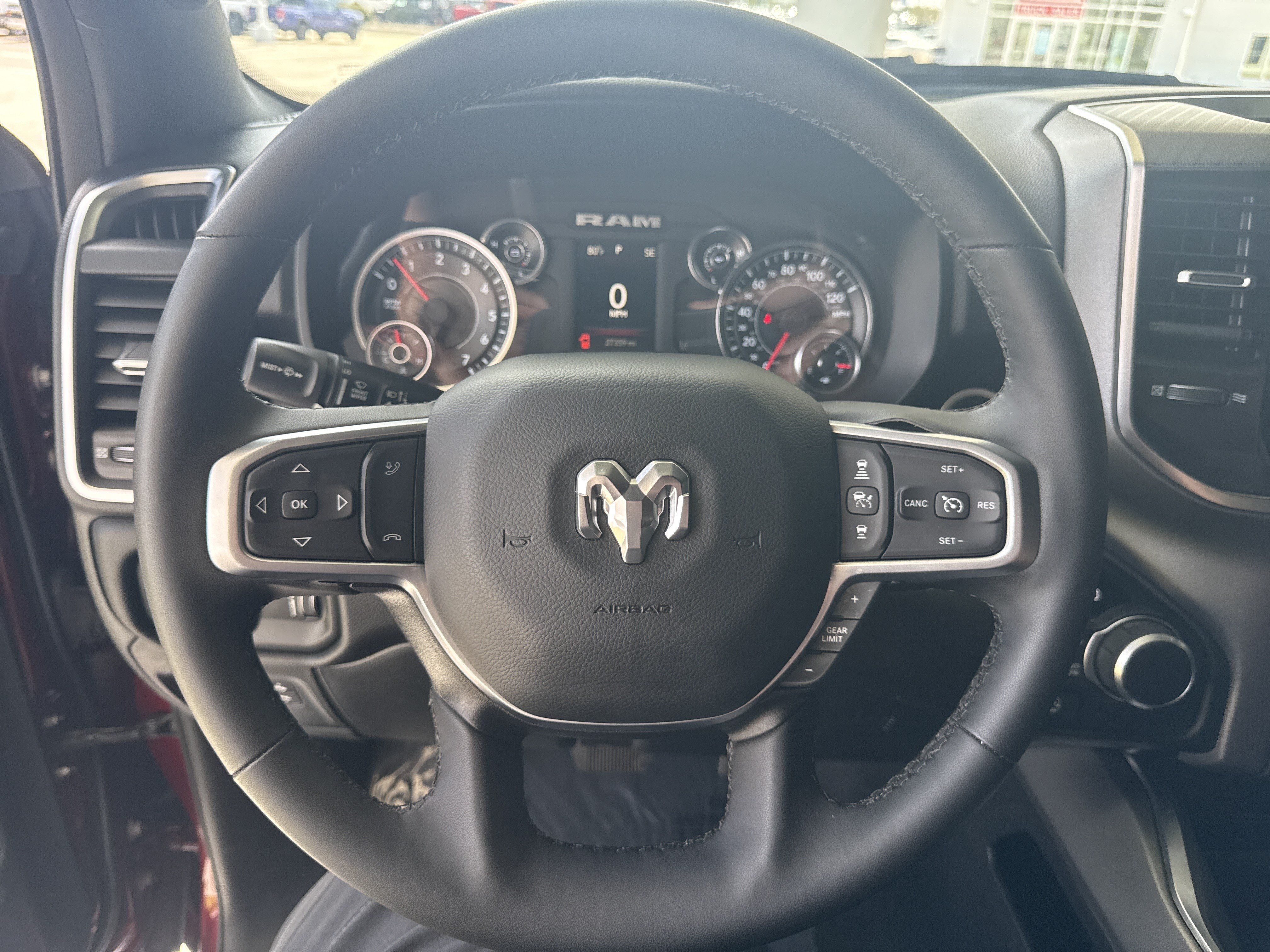 Used 2025 RAM 1500 Big Horn AWD/4WD image 17
