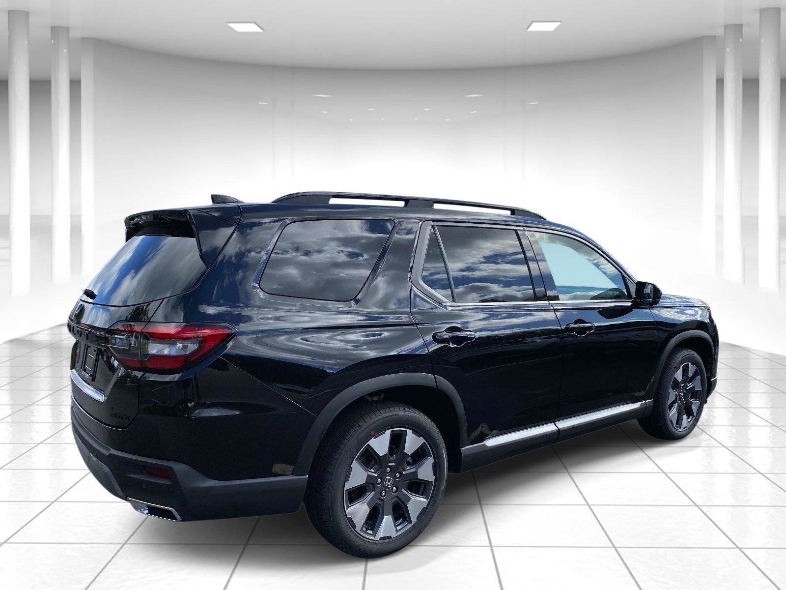 New 2026 Honda Pilot Elite image 3
