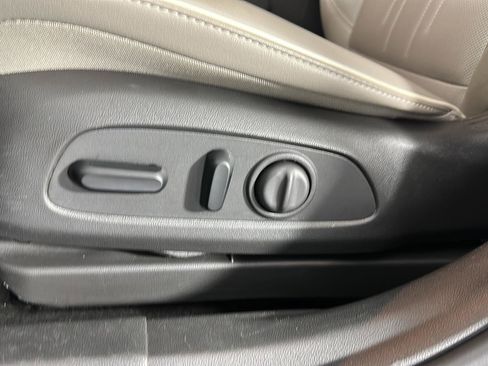 Used 2024 Buick Envista Avenir FWD image 8