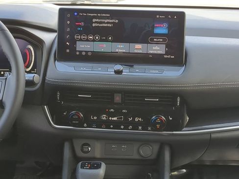 Certified 2025 Nissan Rogue SL w/ Tech Package image 19