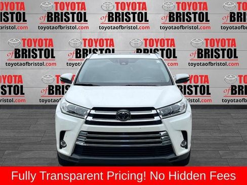 Used 2019 Toyota Highlander Limited Platinum AWD/4WD image 9