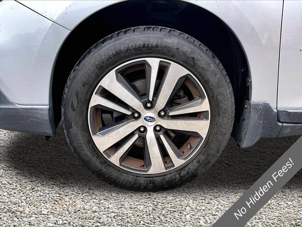 Used 2018 Subaru Outback 2.5i Limited AWD/4WD image 8