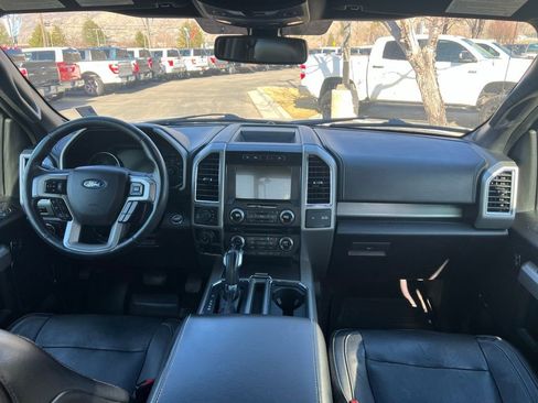 Used 2017 Ford F150 Lariat w/ Equipment Group 502A Luxury AWD/4WD image 22