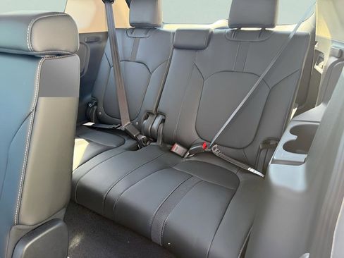 New 2026 Honda Pilot EX-L image 12