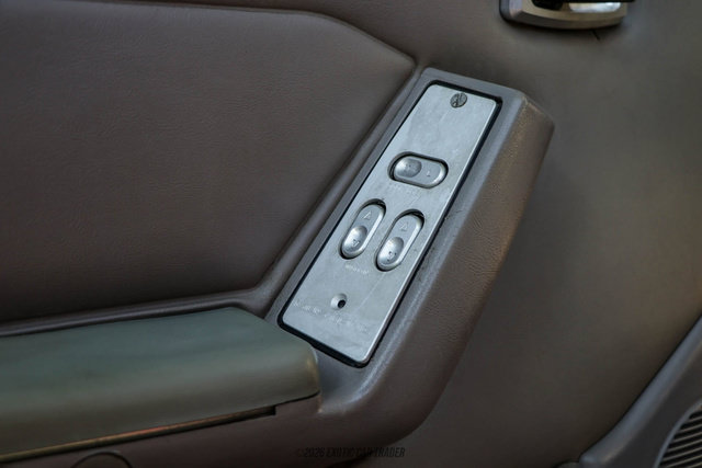 Used 1992 Ford Mustang LX RWD image 42