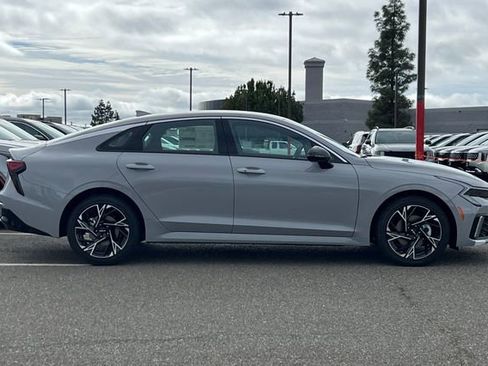 New 2026 Kia K5 GT-Line image 3
