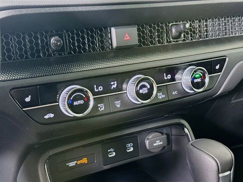 Used 2026 Honda CR-V Sport image 14