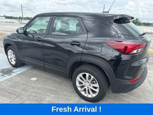 Used 2026 Chevrolet TrailBlazer LS FWD image 14