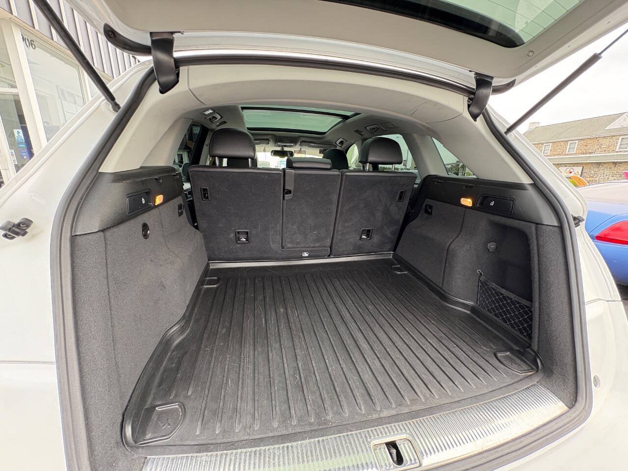 Used 2015 Audi Q5 2.0T Premium Plus w/ Technology Package AWD/4WD image 28