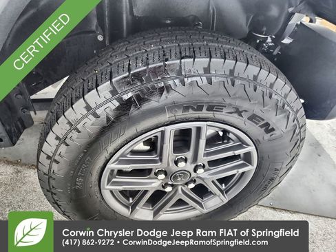 Certified 2025 Jeep Wrangler Sport image 33