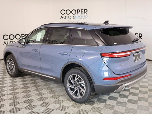 New 2026 Lincoln Corsair Premiere image 23