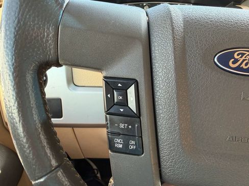 Used 2014 Ford F150 Lariat w/ Equipment Group 502A Luxury AWD/4WD image 12